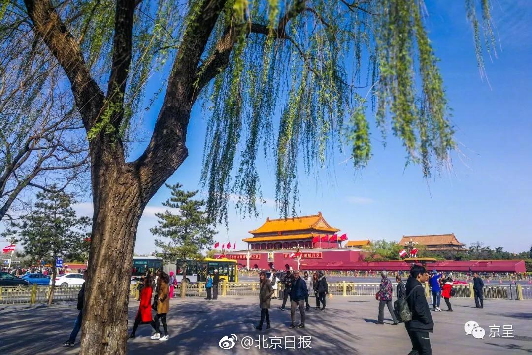 千泉古城 水涌上奮煥生機(jī) 秋景如詩如畫 紅葉谷里感受秋之韻味