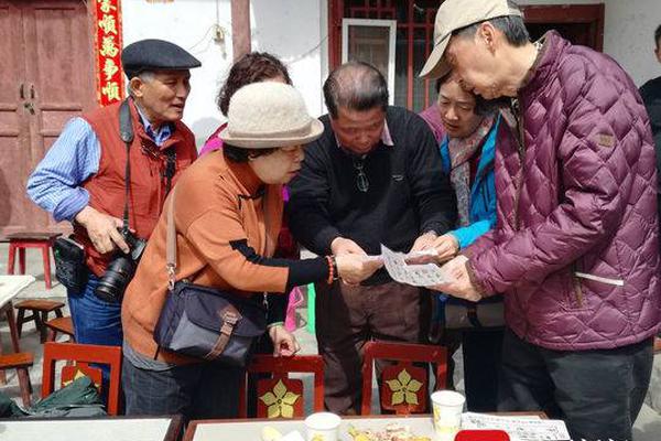 和大家也曬一下做自媒體各個平臺流量收益